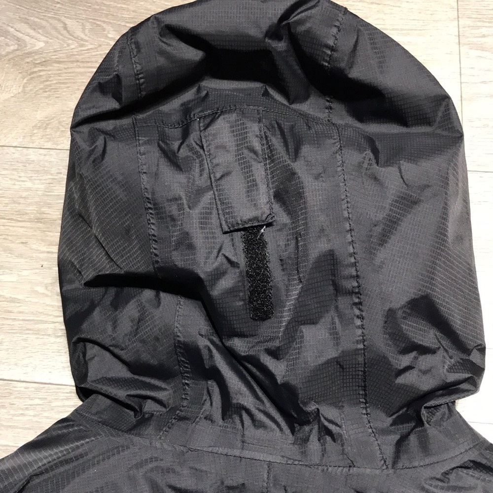 Helly Hansen Hellytech Rain Jacket - image 8